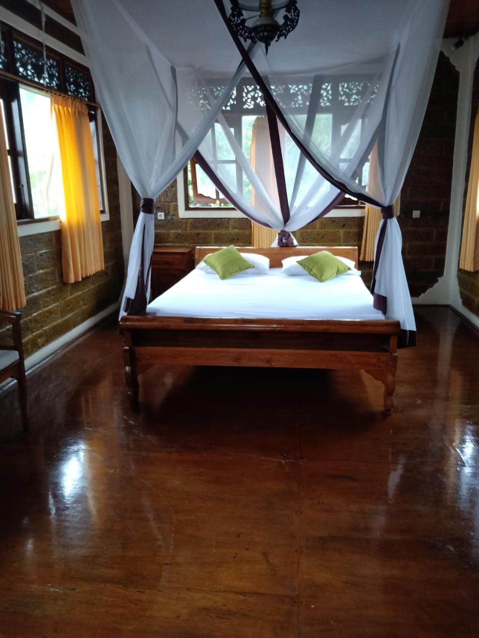 Intan Mutiara * Sanur (Bali)